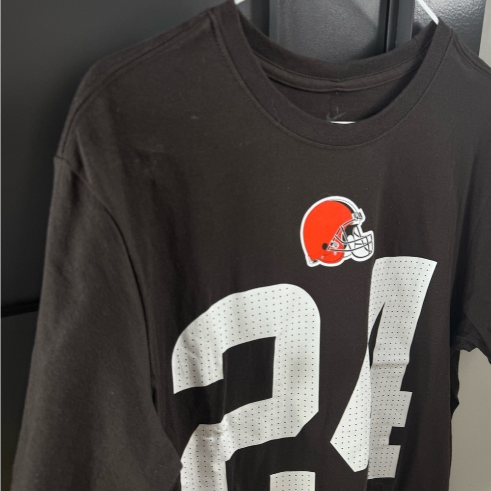 Nike Cleveland Browns 24 Chubb Brown Tshirt Men’s Medium NWT - Picture 3 of 10